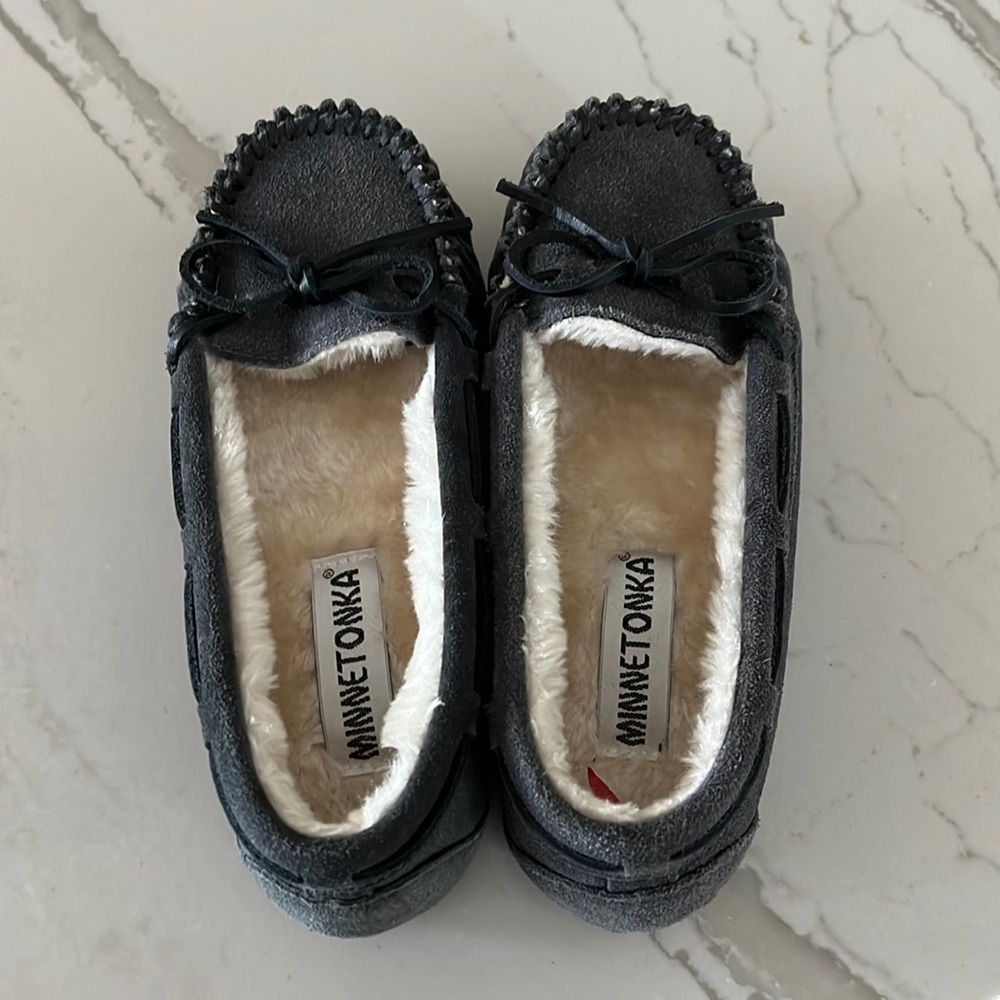 Slippers (minnet tonka)